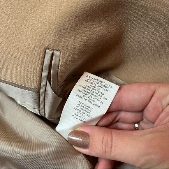 Alfred Tan Women's Blazer - Picture 7 of 11